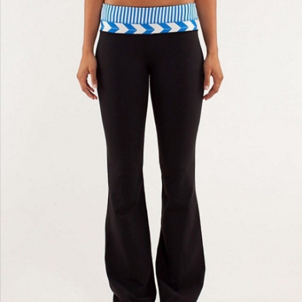 Lululemon reversible groove pants